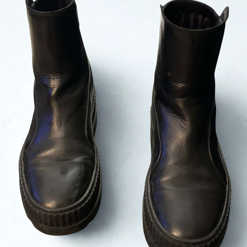 Puma x Fenty By Rihanna Black Chelsea Womens US 9.5 Ankle Platform Boots Goth - Picture 2 of 4